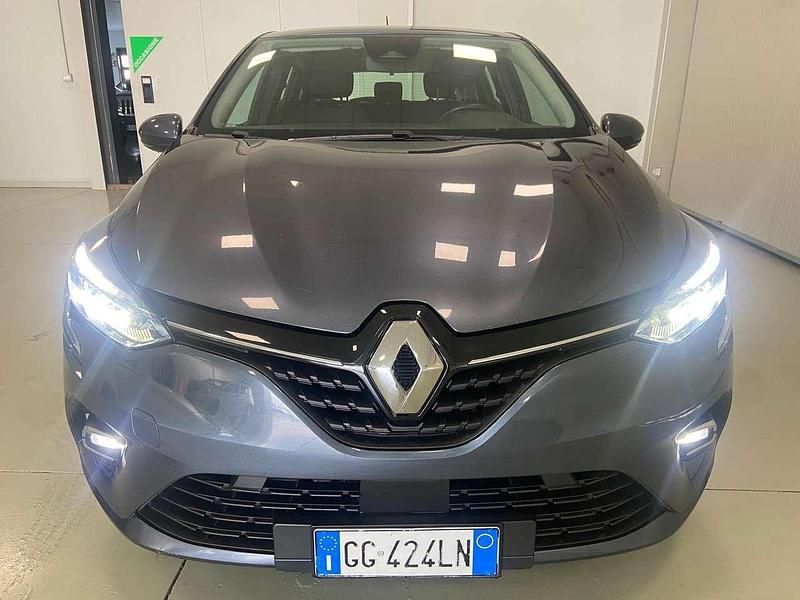 Usata Renault Clio V Business 101 CV (74 kW) 2021 Grigio Berlina