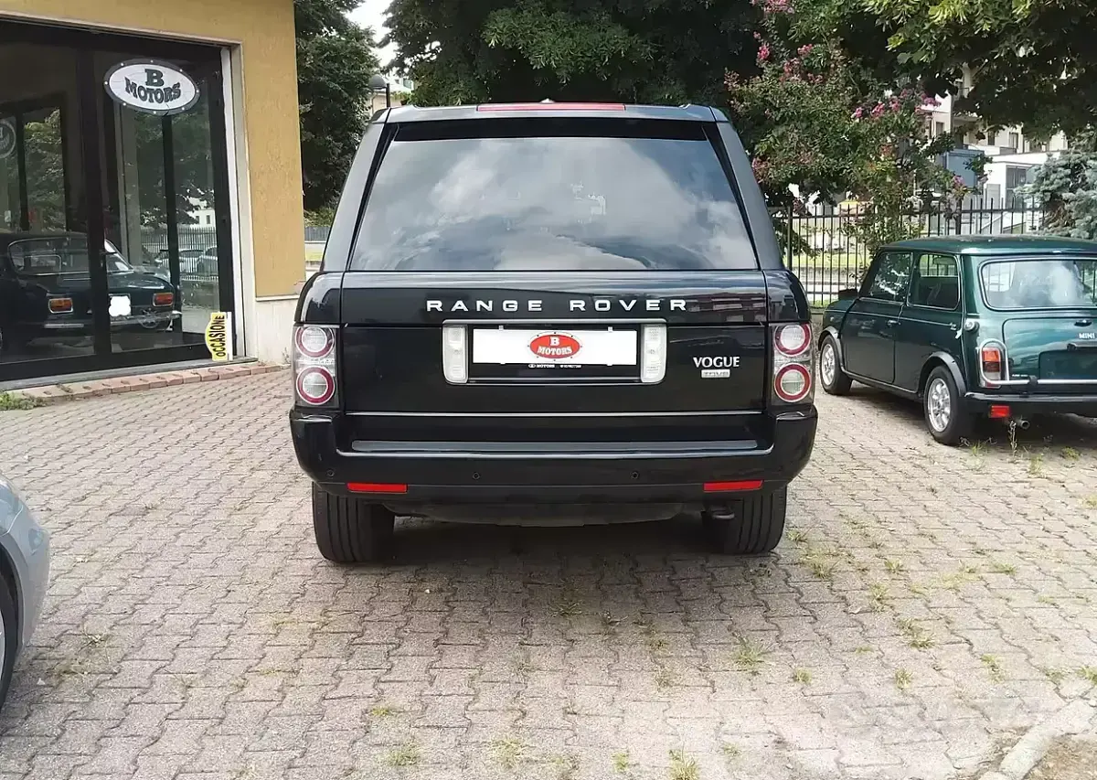 Usata Land Rover Range Rover Vogue 313 CV (230 kW) 2011 Nero SUV