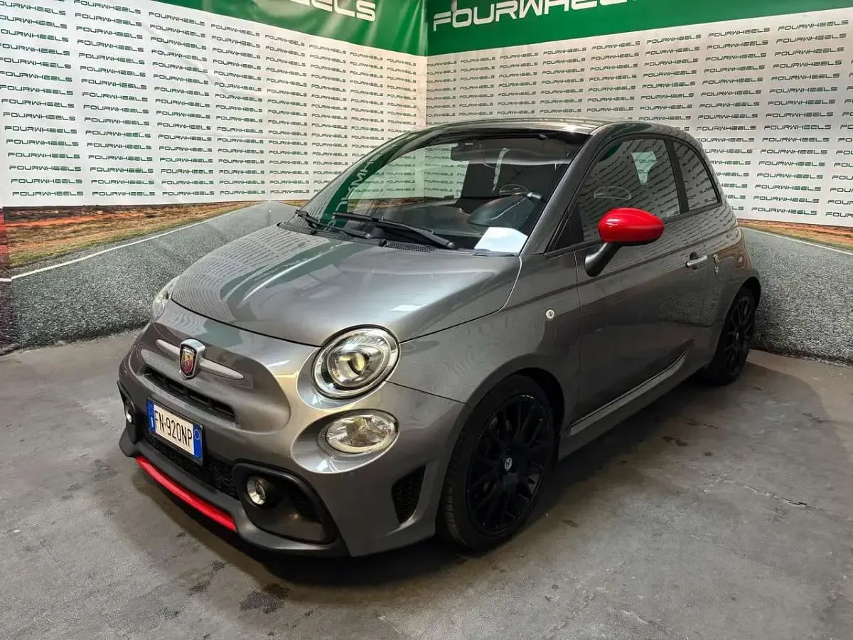 Usata Abarth 595C Pista 160 CV (117 kW) 2018 Other Cabrio