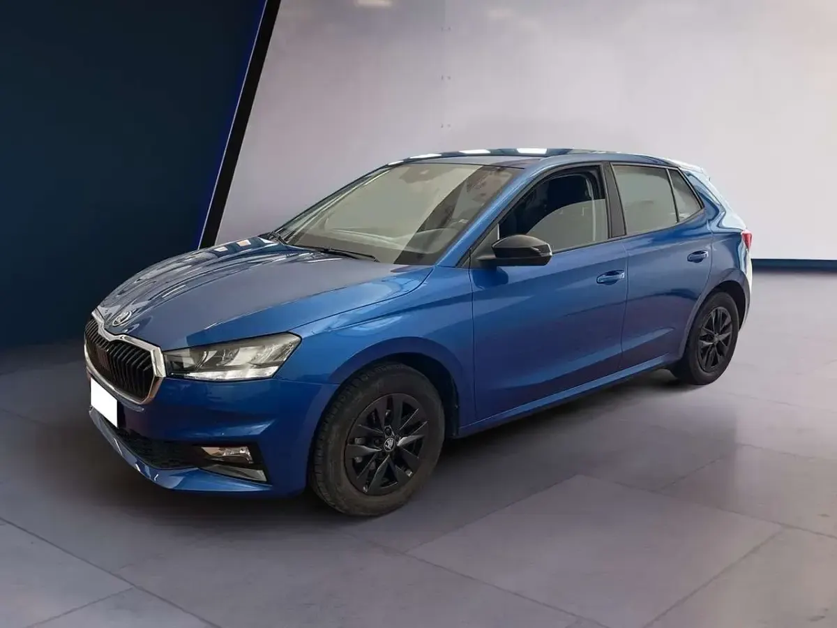 Usata Skoda Fabia 80 CV (58 kW) 2025 Blu/azzurro Utilitaria