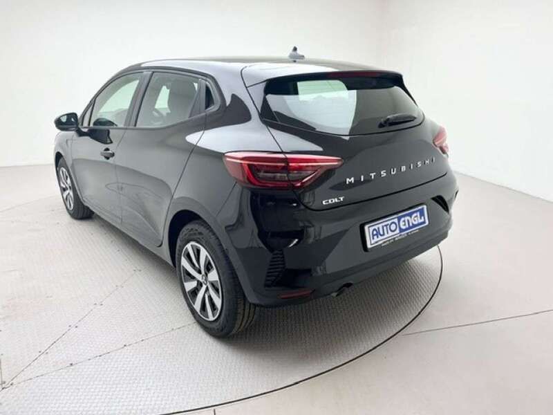 Usata Mitsubishi Colt Basis 67 CV (49 kW) 2024 Nero Utilitaria