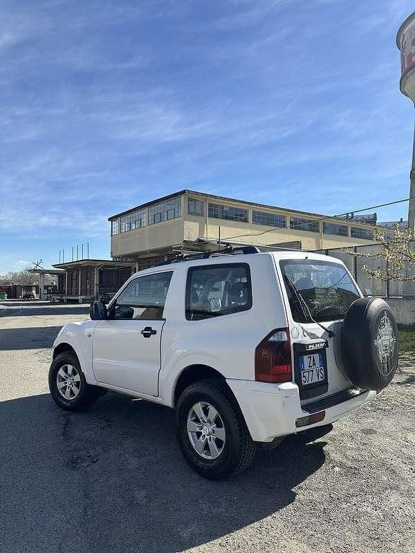 Usata Mitsubishi Pajero 116 CV (85 kW) 2004 SUV