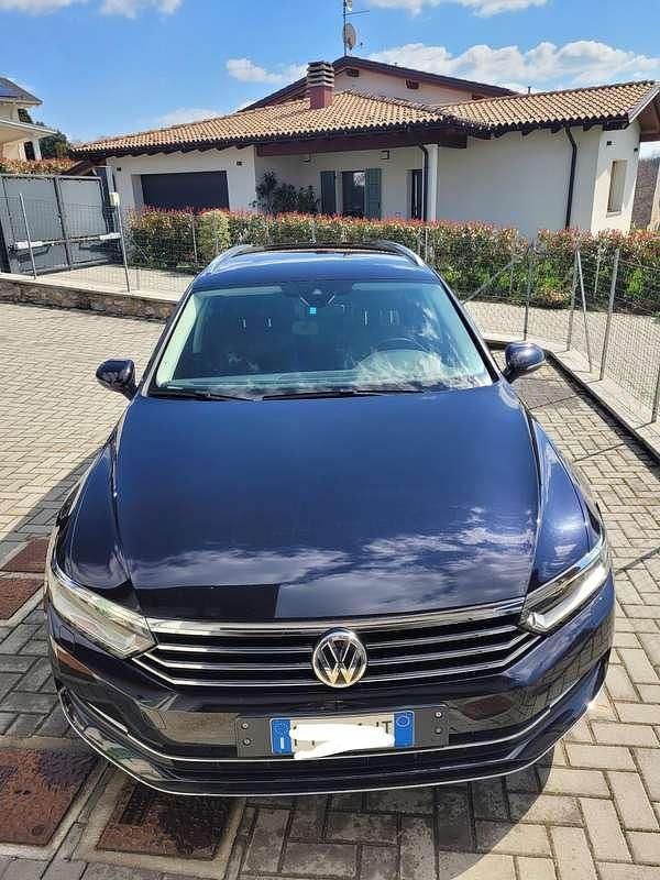 Usata VW Passat Executive 190 CV (139 kW) 2015 Nero Station wagon
