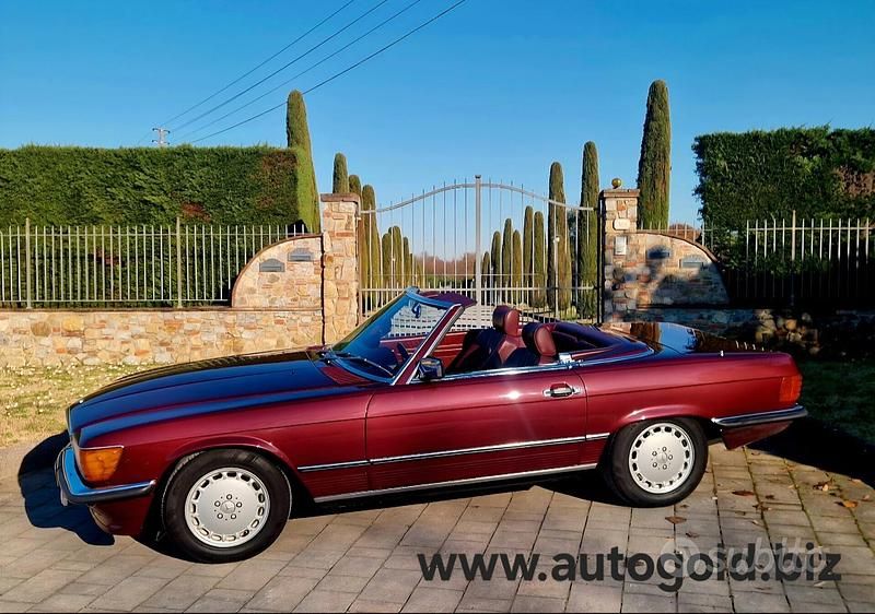 Usata Mercedes SL300 217 CV (159 kW) 1986 Marrone Cabrio