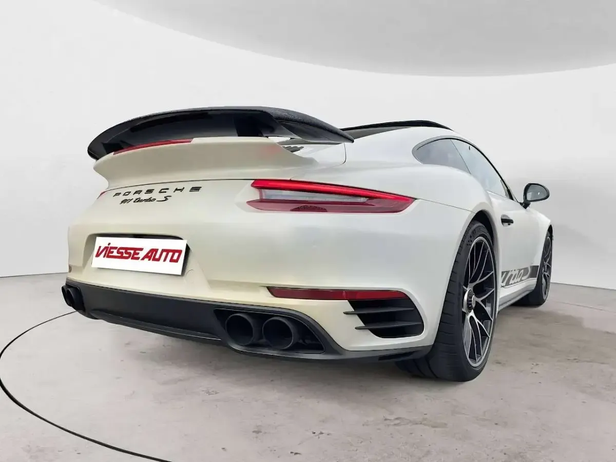 Usata Porsche 911 Turbo S 581 CV (427 kW) 2018 Bianco Coupé