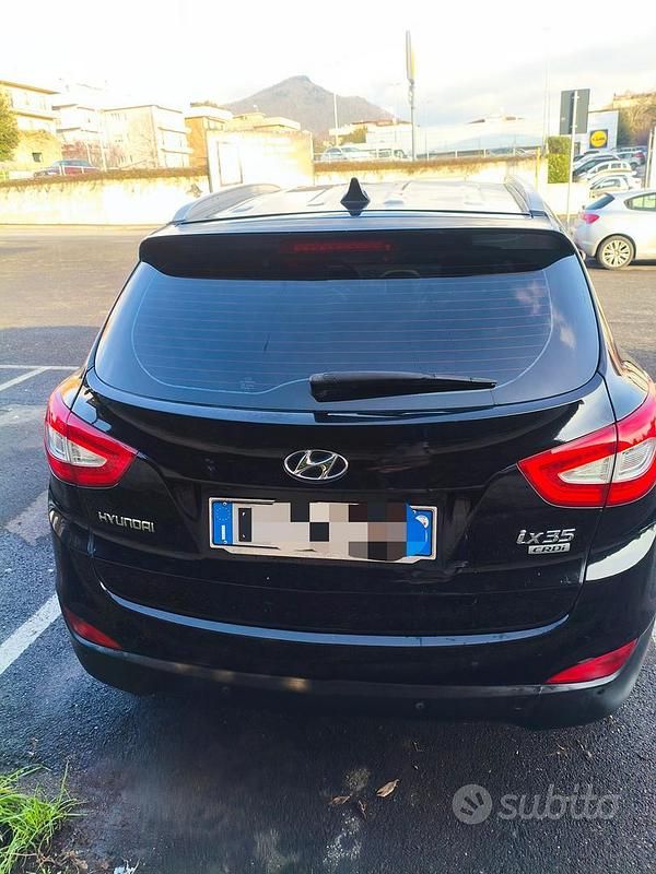Usata Hyundai ix35 Xpossible 116 CV (85 kW) 2014 Nero SUV