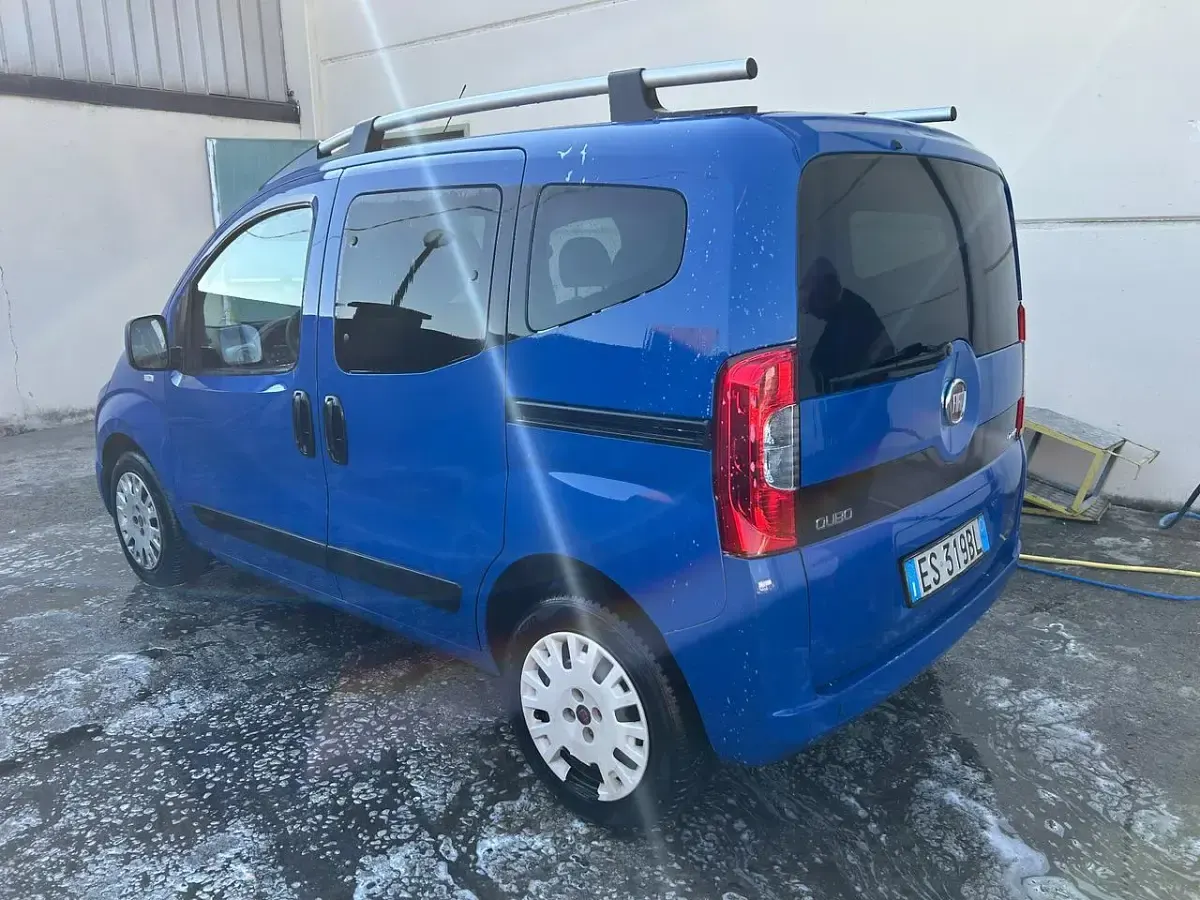 Usata Fiat Qubo Dynamic 75 CV (55 kW) 2011 Blu Monovolume