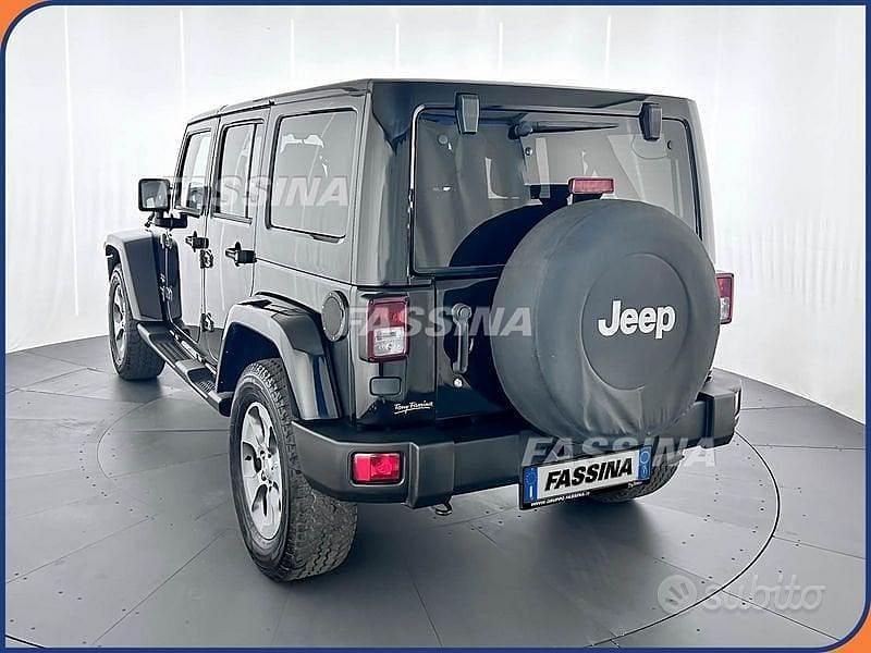 Usata Jeep Wrangler Sahara 200 CV (147 kW) 2018 Nero SUV
