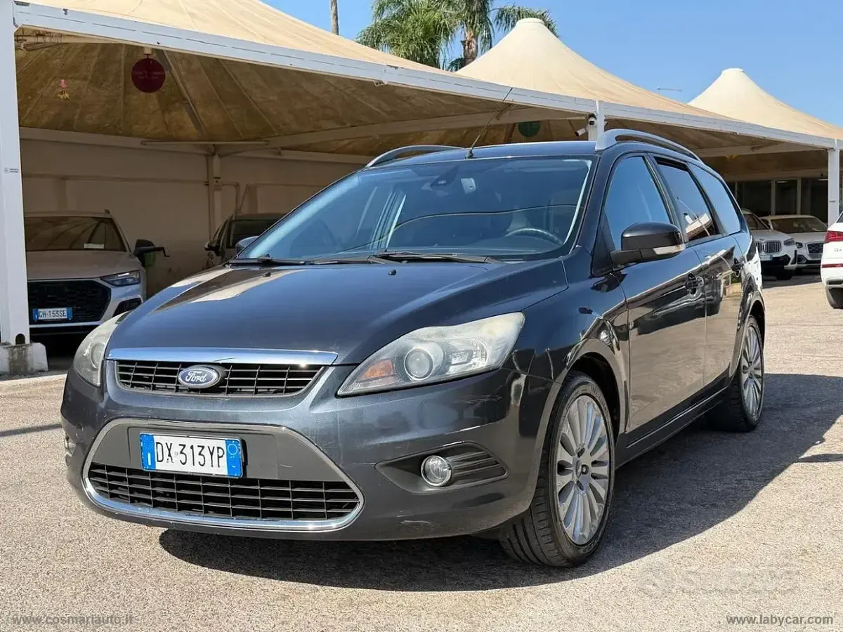 Usata Ford Focus 145 CV (106 kW) 2009 Grigio Station wagon