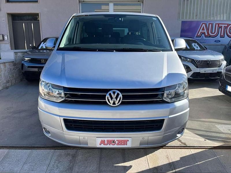 Usata VW Caravelle 179 CV (131 kW) 2014 Grigio Furgone