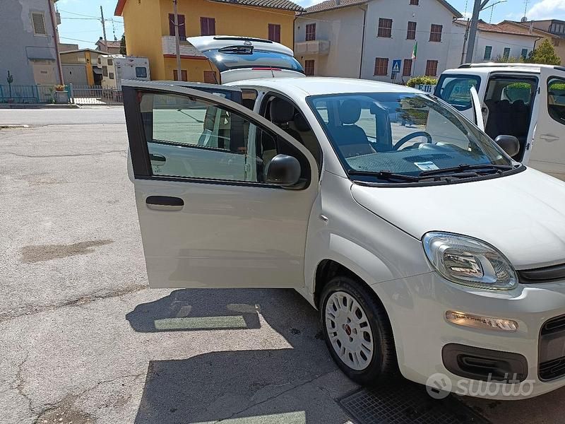 Usata Fiat Panda 69 CV (50 kW) 2016 Bianco Utilitaria