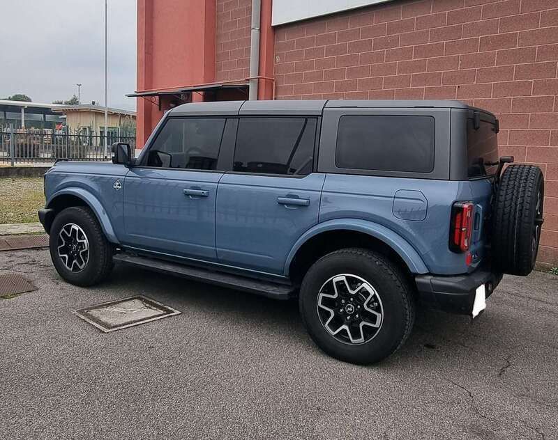 Occasion Ford Bronco Outer Banks 334 ch (245 kW) 2024 Gris SUV