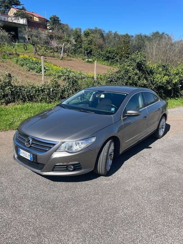 Usata 2011 VW CC Tre volumi | 6199 € (Ottimo prezzo) - Immagine 1/4