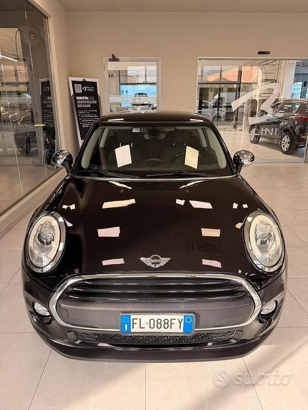 Usata Mini One D Hype 102 CV (75 kW) 2017 Utilitaria