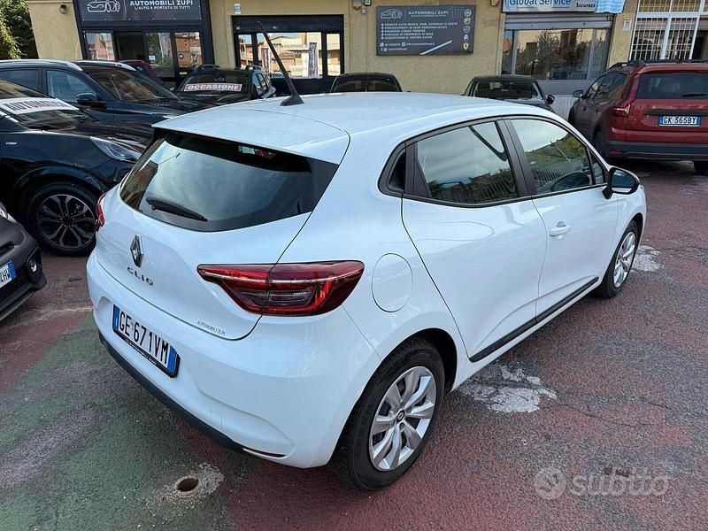 Usata Renault Clio V 72 CV (52 kW) 2021 Bianco Berlina