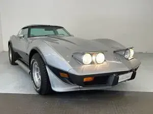 Usata Chevrolet Corvette 180 CV (132 kW) 1978 Argento Coupé