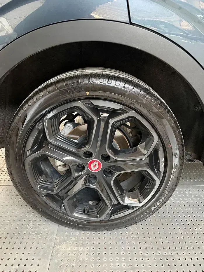 Second-hand Renault Kadjar 131 CP (96 kW) 2016 Gri SUV