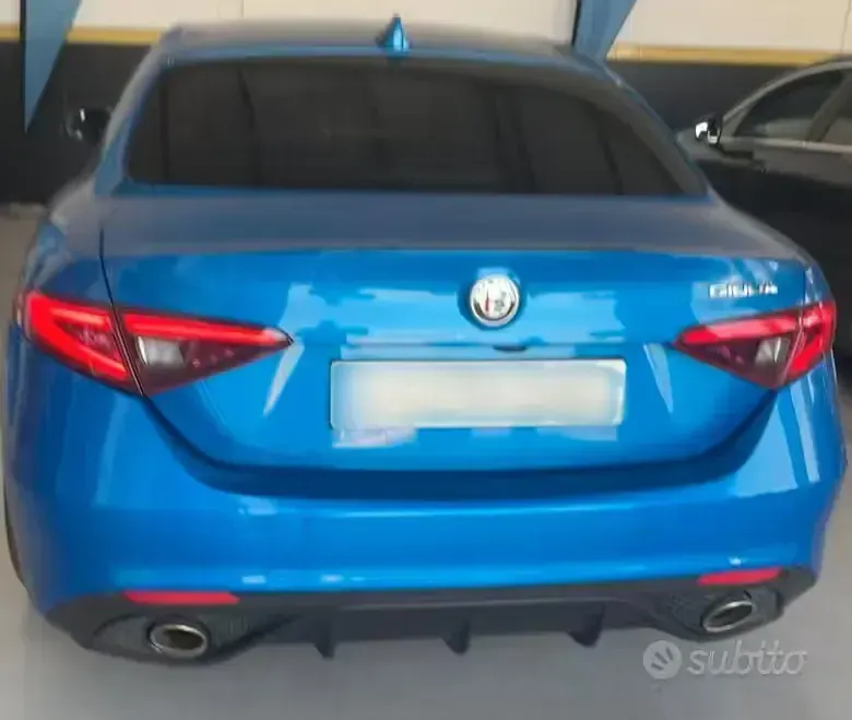 Usata Alfa Romeo Giulia Sprint 201 CV (147 kW) 2020 Bluazzurro Berlina