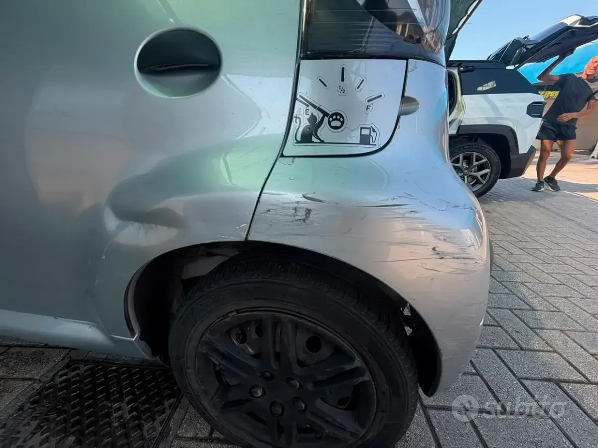 Usata Citroën C1 68 CV (50 kW) 2009 Grigio Utilitaria