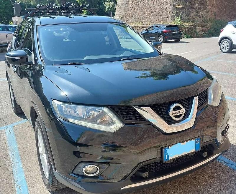 Usata Nissan X-Trail Acenta 131 CV (96 kW) 2015 Nero SUV