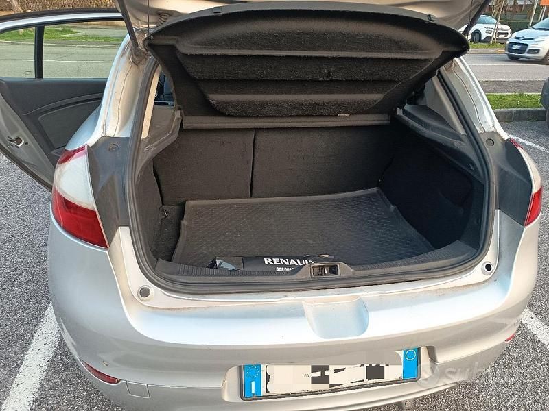 Usata Renault Mégane GT GT 110 CV (80 kW) 2014 Grigio Coupé