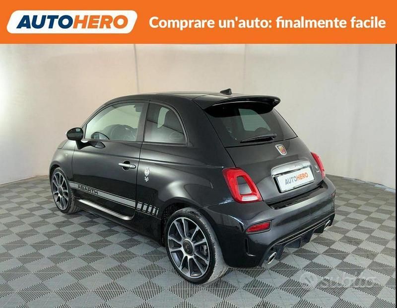Usata Abarth 595 Turismo 165 CV (121 kW) 2020 Nero Utilitaria