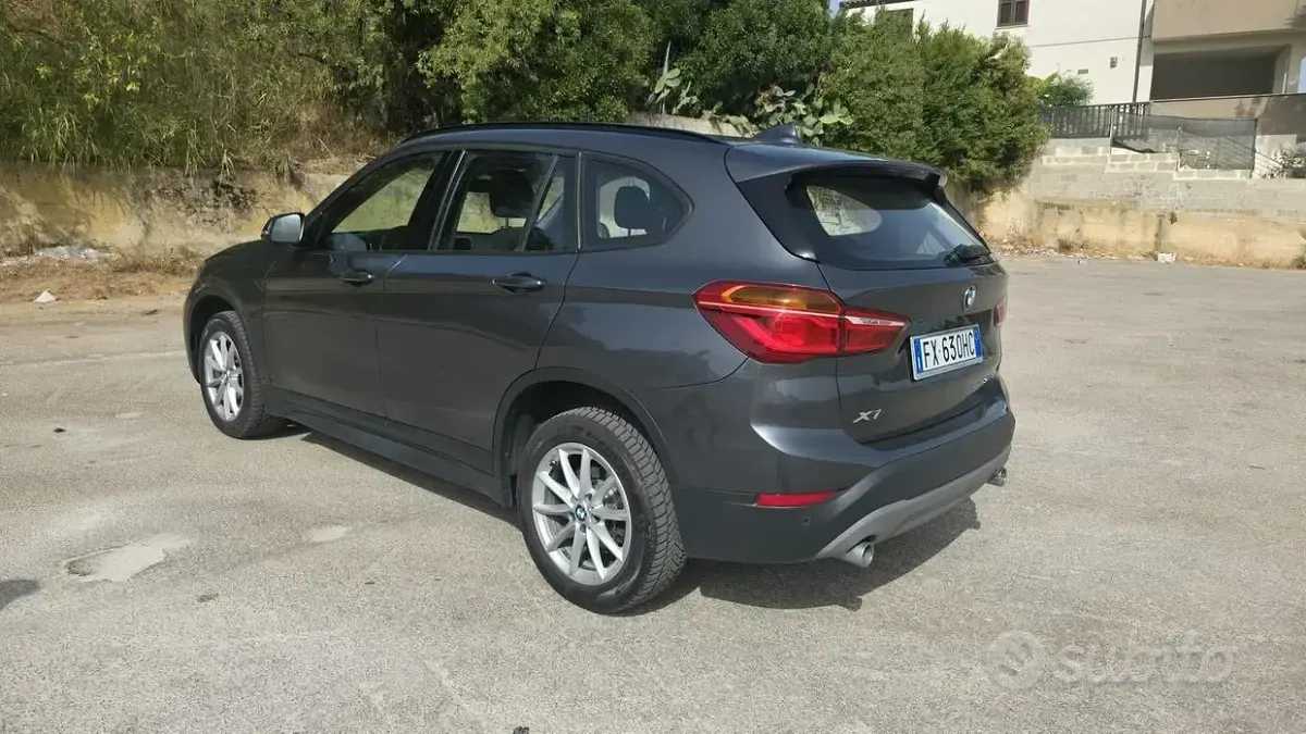 Usata BMW X1 Sport Line 150 CV (110 kW) 2019 Grigio SUV