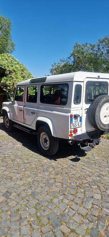 Usata Land Rover Defender S 122 CV (89 kW) 2003 Bianco Station wagon