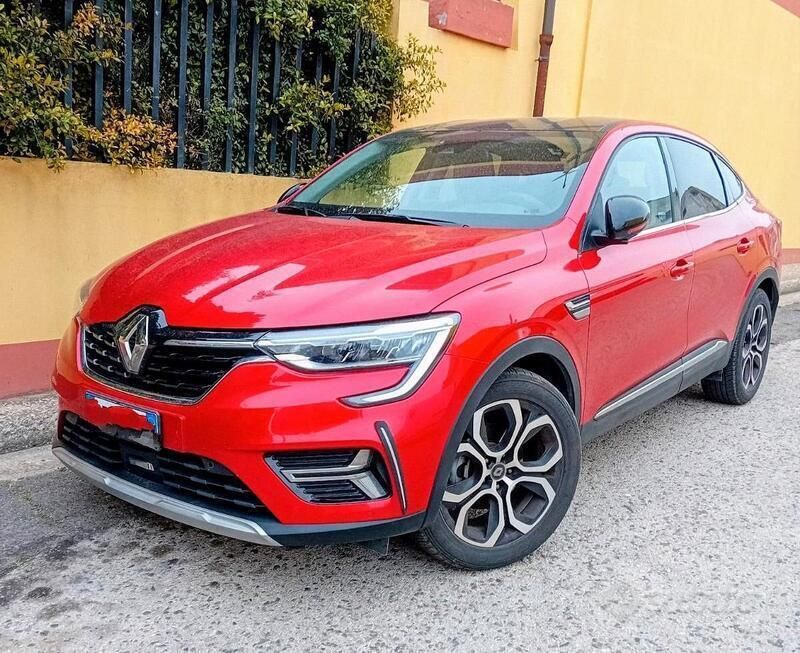 Rosso Usata 2021 Renault Arkana Intens SUV | 20.000 € (Buon prezzo) - Immagine 1/4