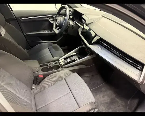 Usata Audi A3 Advanced 150 CV (110 kW) 2023 Grigio Berlina