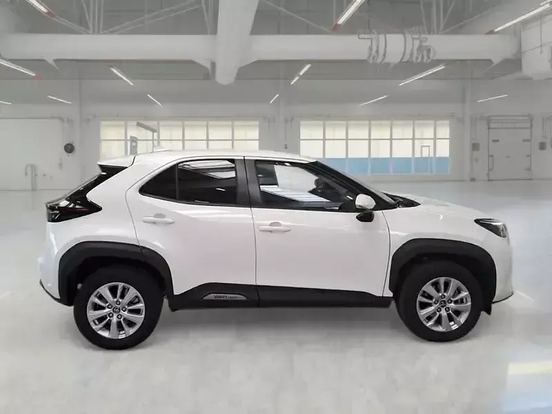 Usata Toyota Yaris Cross Business Edition 92 CV (67 kW) 2023 SUV