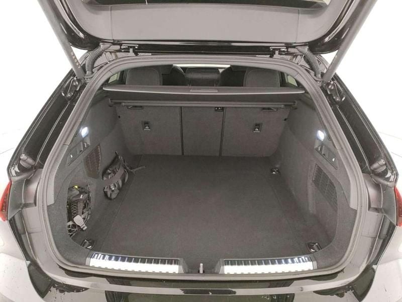 Nuova Audi A5 S-Line 204 CV (150 kW) 2025 Nero metallizzato Station wagon