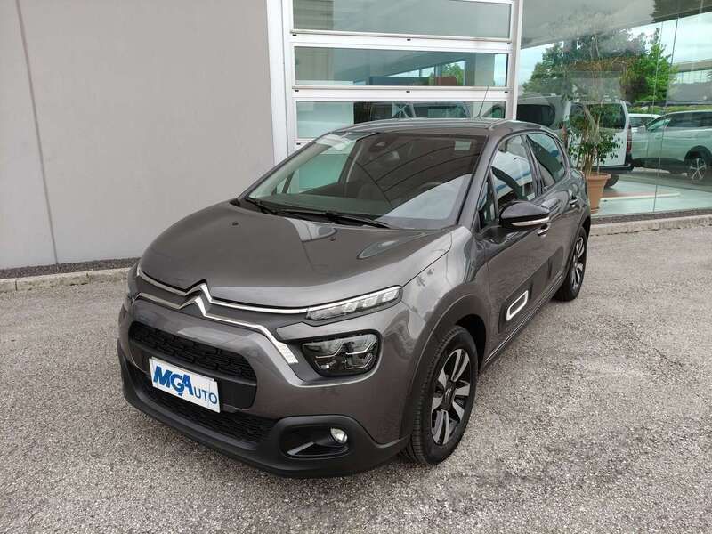 Usata Citroën C3 PureTech 110 CV (80 kW) 2024 Grigio Utilitaria