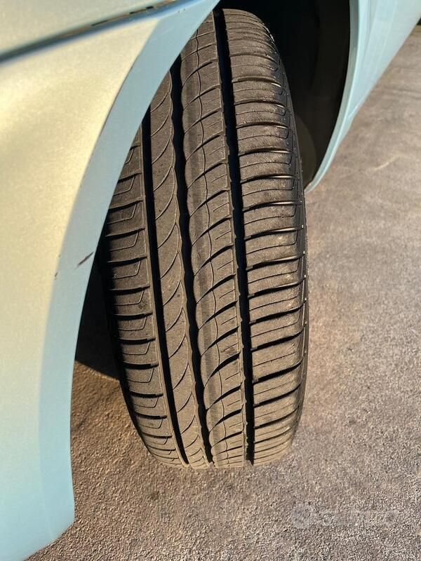 Usata Fiat Punto 80 CV (58 kW) 2001 Blu Utilitaria