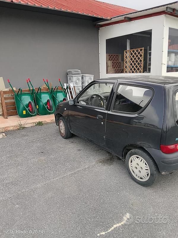 Usata Fiat 600 2003 Nero