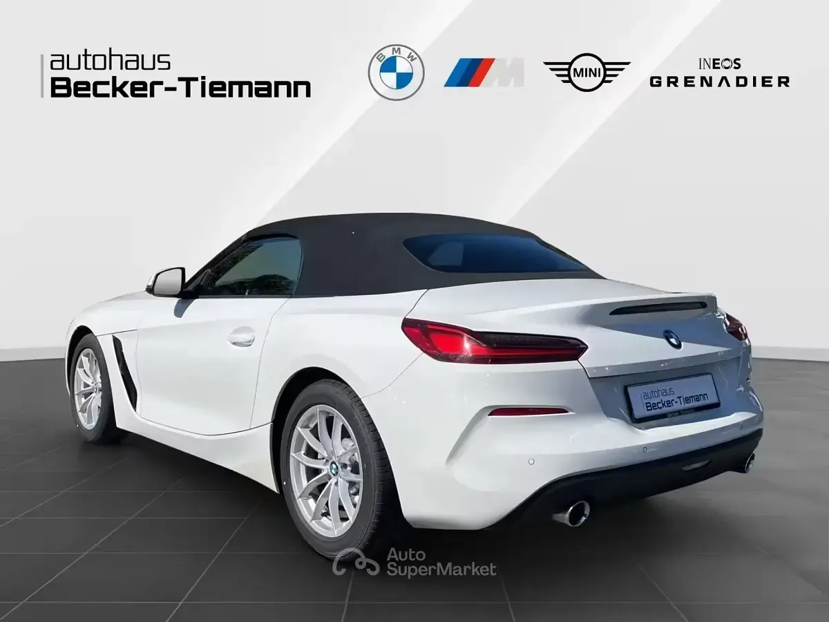 Usado BMW Z4 Sport Line 197 HP (144 kW) 2022 Branco Cabrios