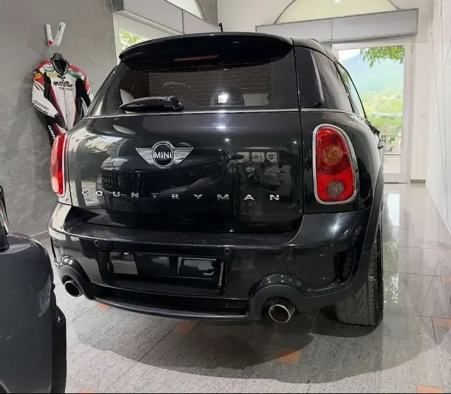 Usata Mini Cooper D Countryman 111 CV (81 kW) 2011 SUV