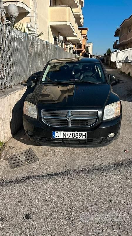 Usata Dodge Caliber 140 CV (102 kW) 2010 Nero Utilitaria