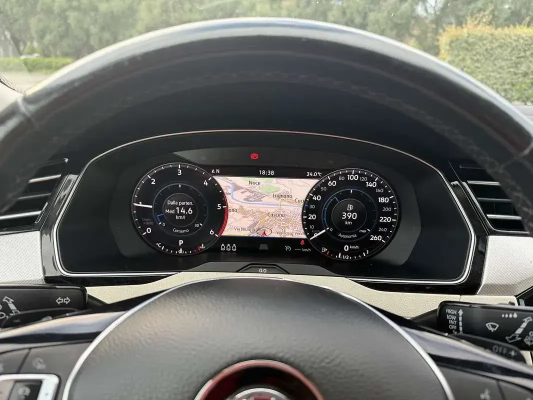 Usata VW Passat Executive 150 CV (110 kW) 2019 Station wagon