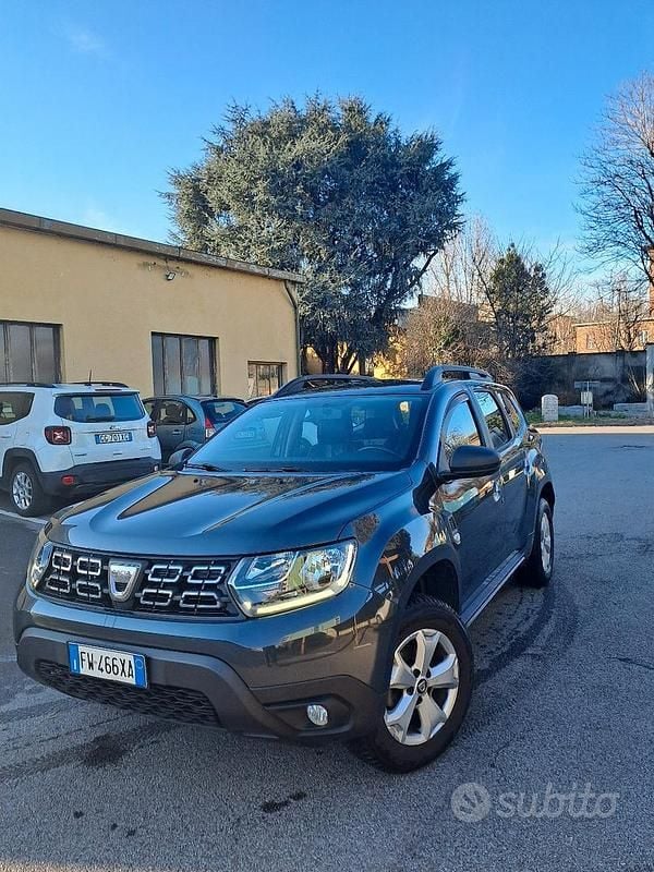 Usata Dacia Duster 115 CV (84 kW) 2019 Grigio SUV
