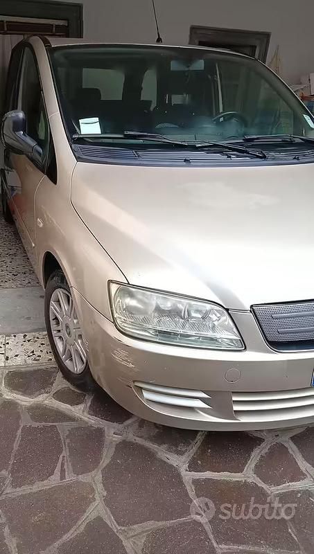 Usata Fiat Multipla 120 CV (88 kW) 2008 Monovolume