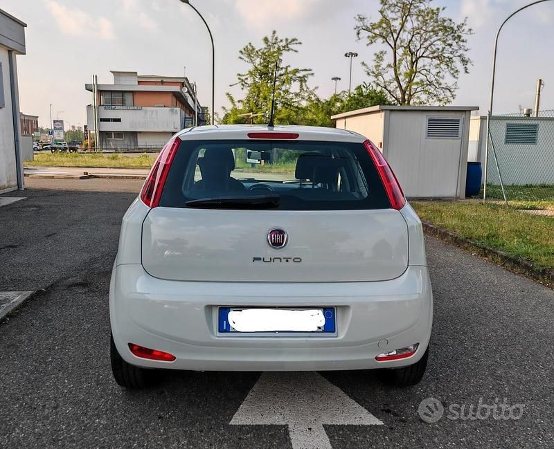 Occasion Fiat Punto Street 95 ch (69 kW) 2017 Blanc Citadine