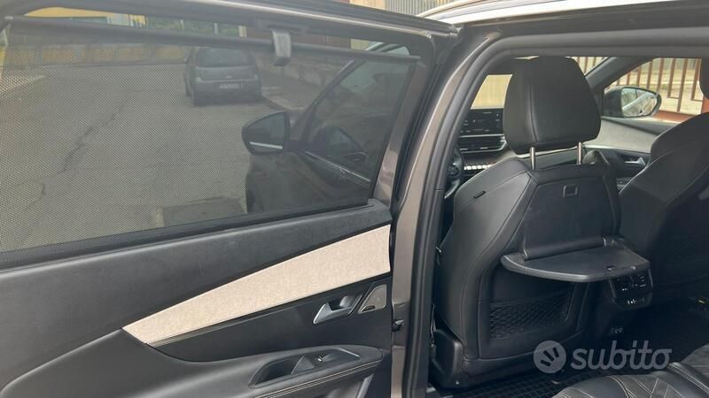 Usata Peugeot 5008 GT 131 CV (96 kW) 2021 Grigio Monovolume