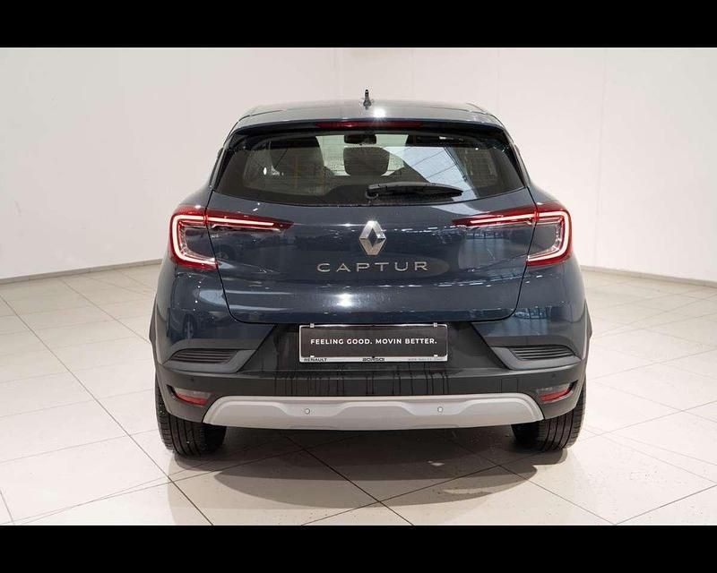 Usata Renault Captur Equilibre 101 CV (74 kW) 2023 Blu/azzurro SUV
