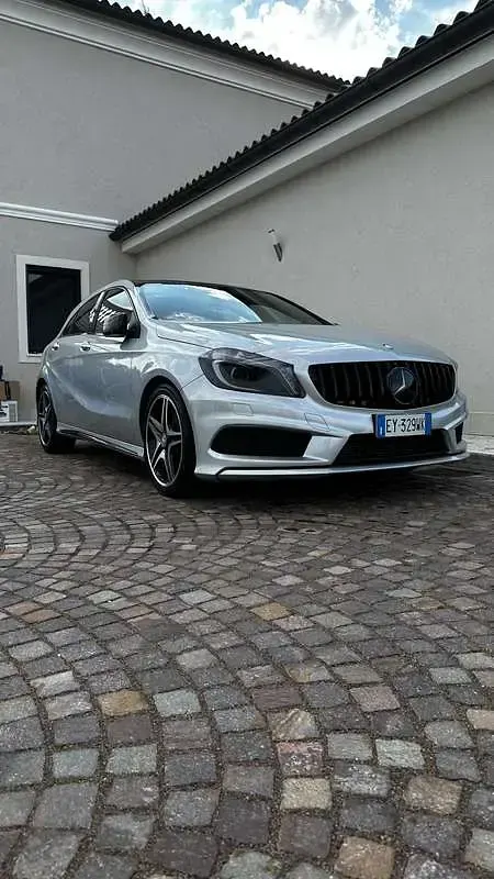 Usata Mercedes A200 Edition 136 CV (100 kW) 2015 Utilitaria