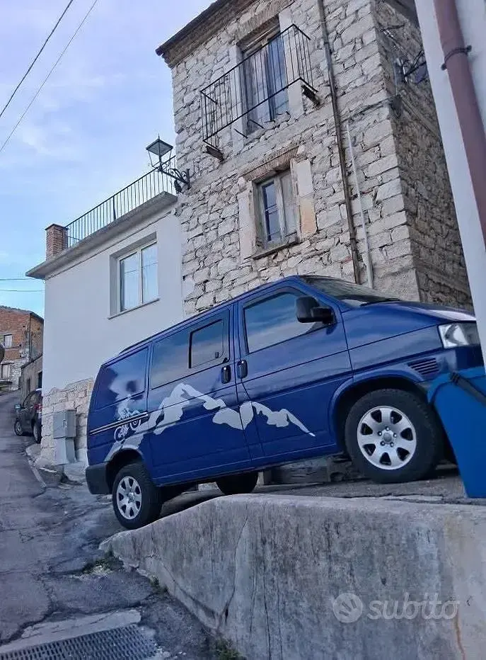 Usata VW T4 75 CV (55 kW) 1999 Bluazzurro Furgone