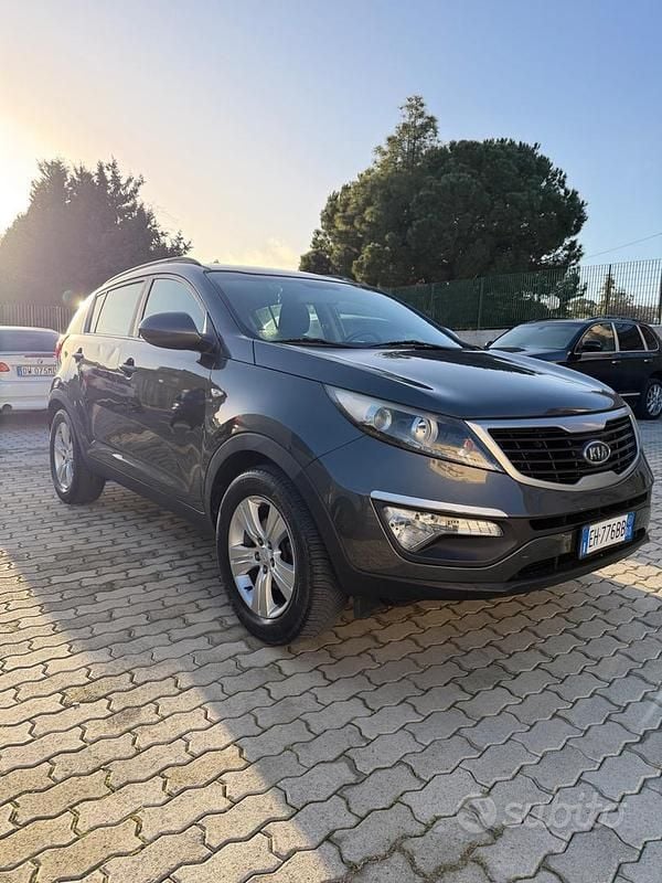Usata Kia Sportage 116 CV (85 kW) 2011 Marrone SUV