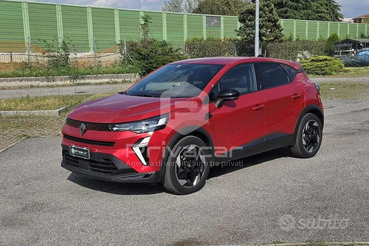 Usata Renault Captur Techno 94 CV (69 kW) 2024 Rosso SUV