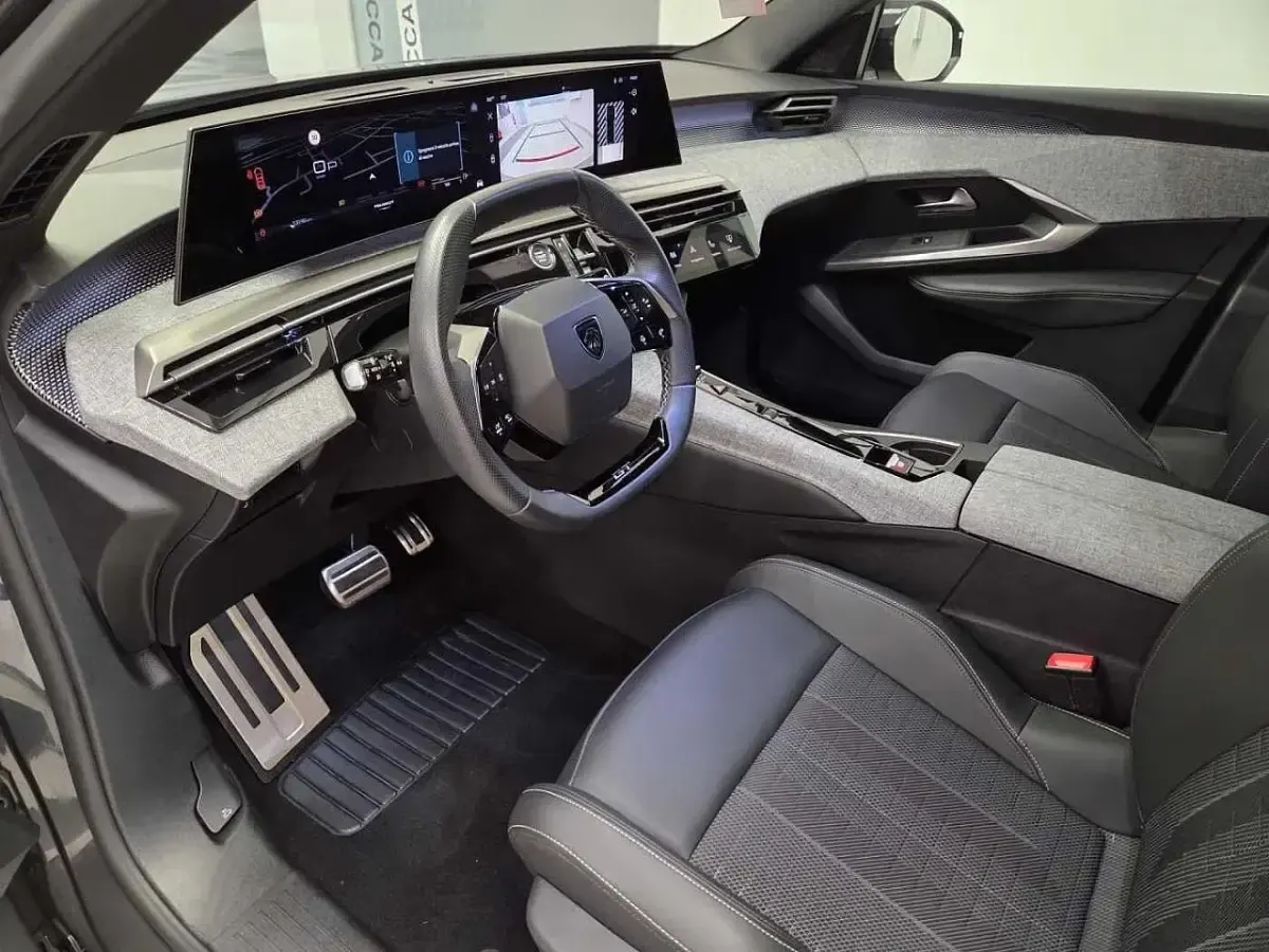 Usata Peugeot 3008 GT 195 CV (143 kW) 2025 Grigio SUV