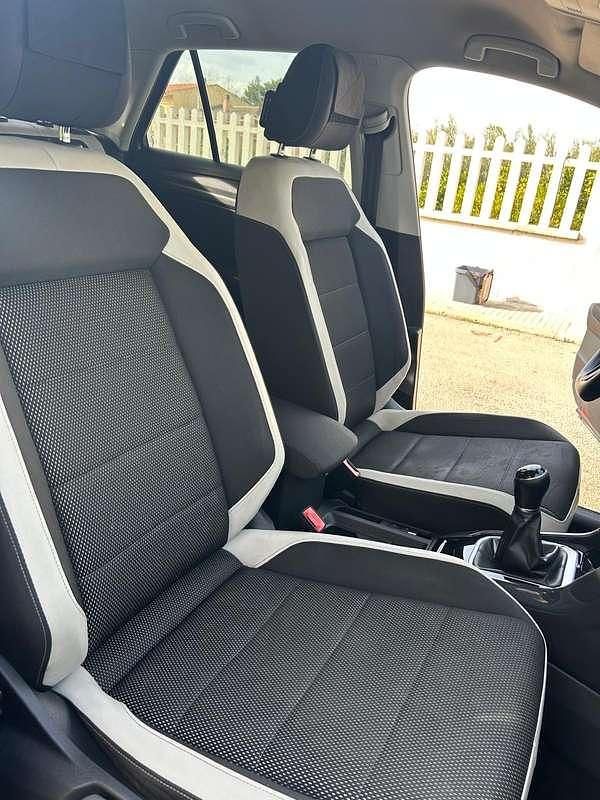 Usata VW T-Roc Advance 116 CV (85 kW) 2019 SUV